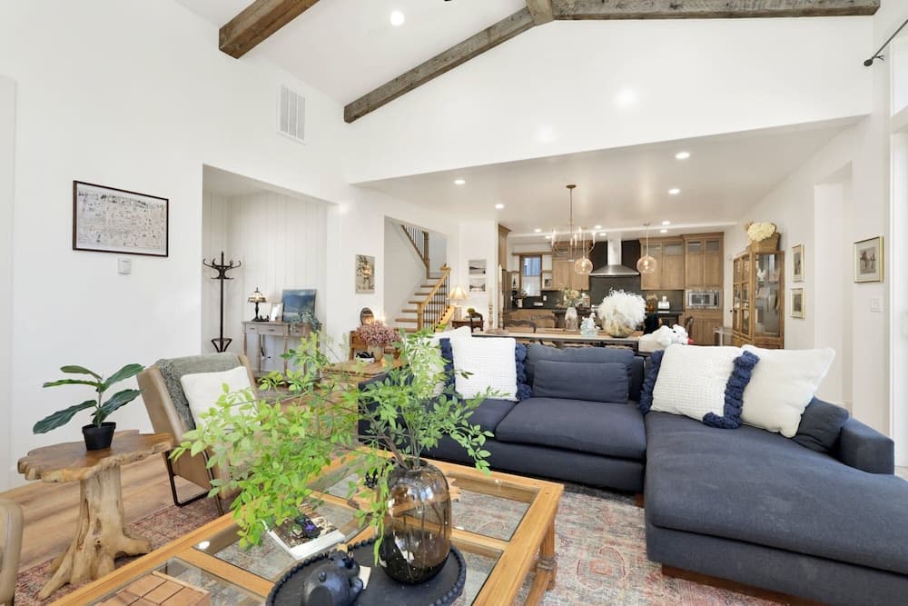 Pine Meadow Castle #2301 - Image 2