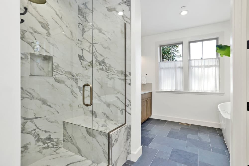 Pine Meadow Castle #2301 - Image 21