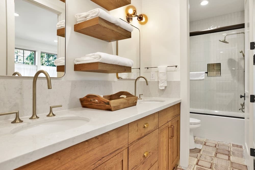 Pine Meadow Castle #2301 - Image 26