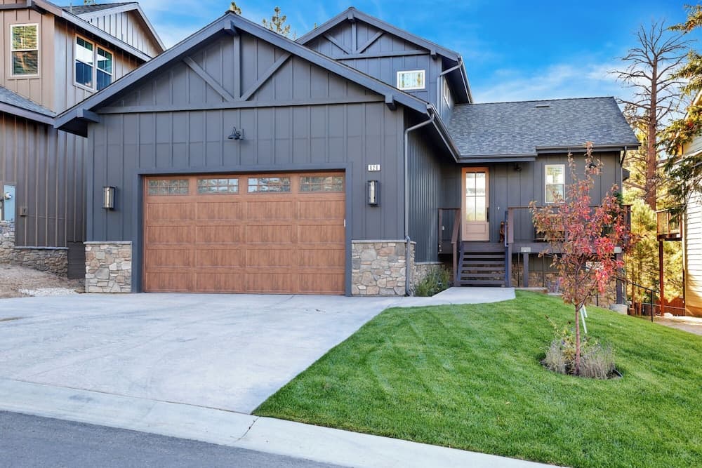 Pine Meadow Castle #2301 - Image 33