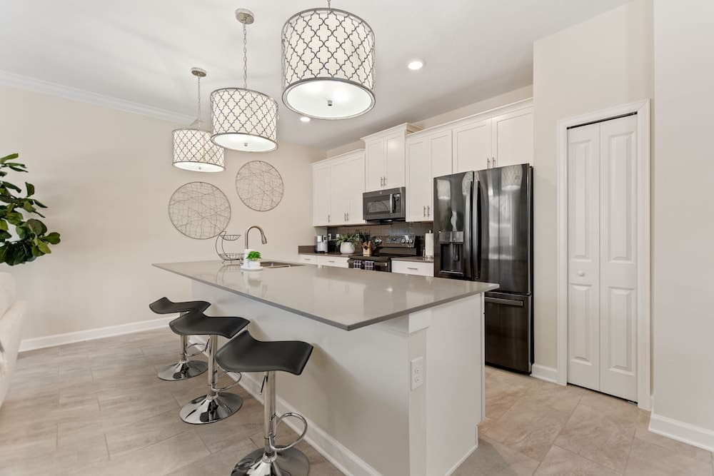 Plush Pelican - Image 5