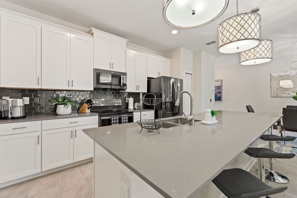 Plush Pelican - Image 6