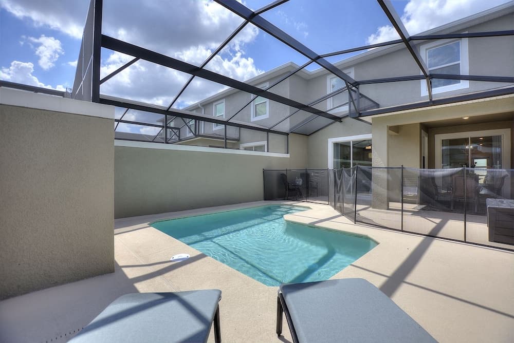 Plush Pelican - Image 24