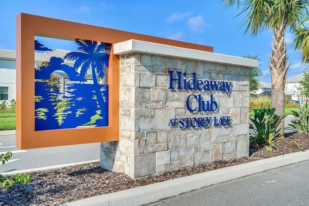 Plush Pelican - Image 51