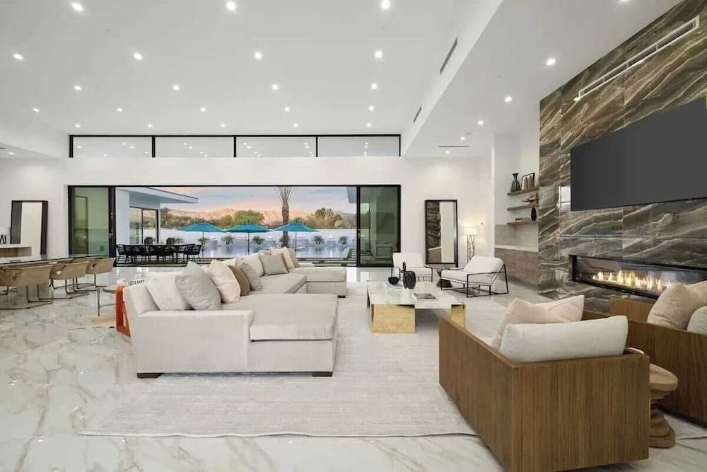 Bravo Villa #13 - Image 4