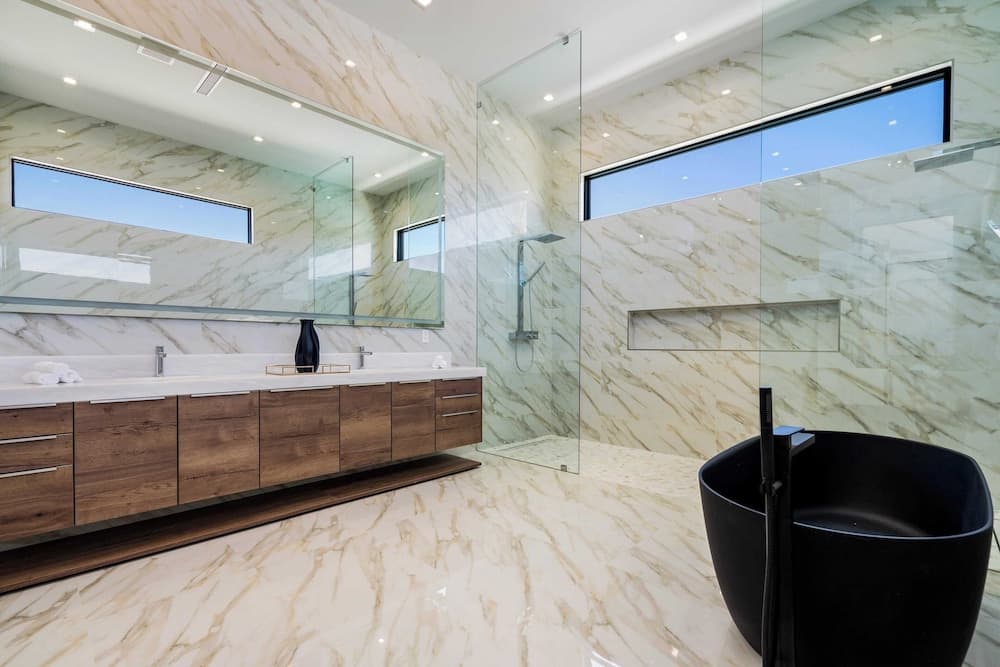 Bravo Villa #13 - Image 27