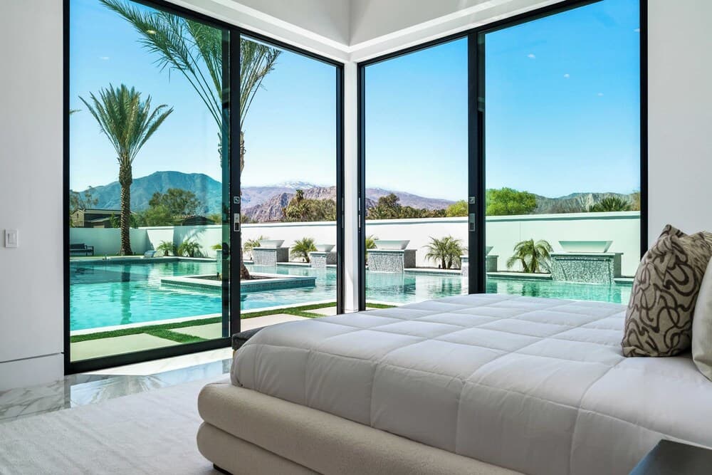 Bravo Villa #13 - Image 32