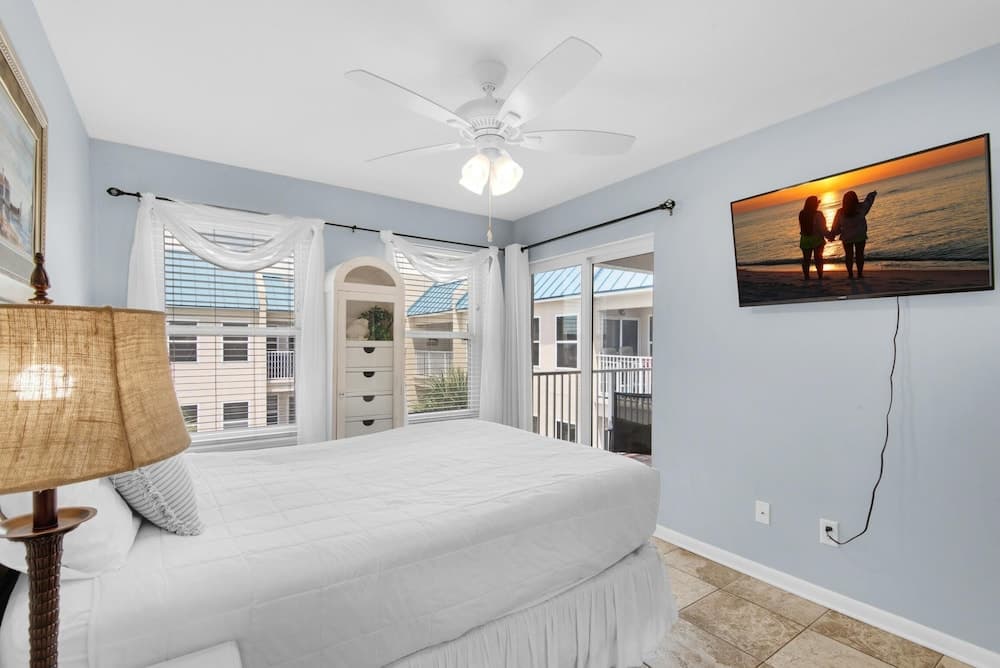 Harry's Beach House - Image 17