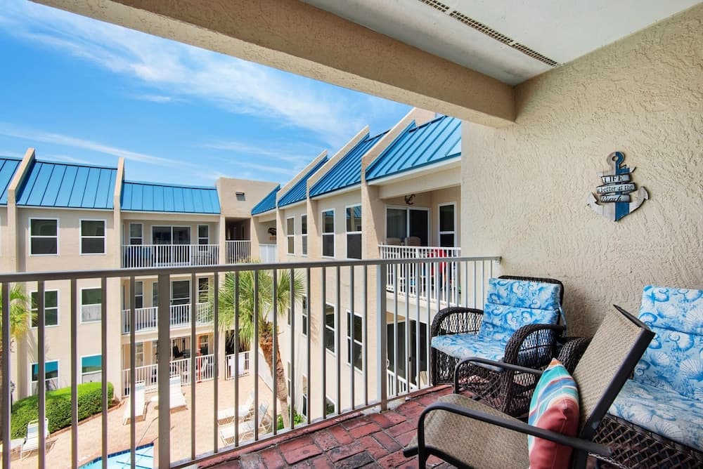 Harry's Beach House - Image 24