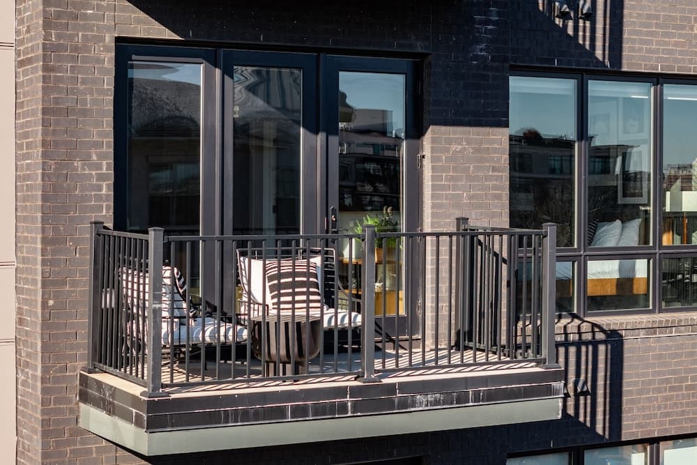 Outlaw's Den - Image 19