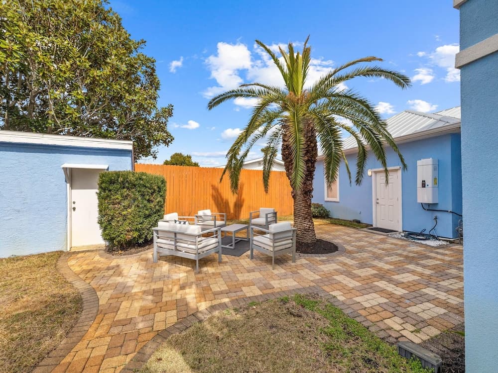 Front Beach Paradise - Image 61