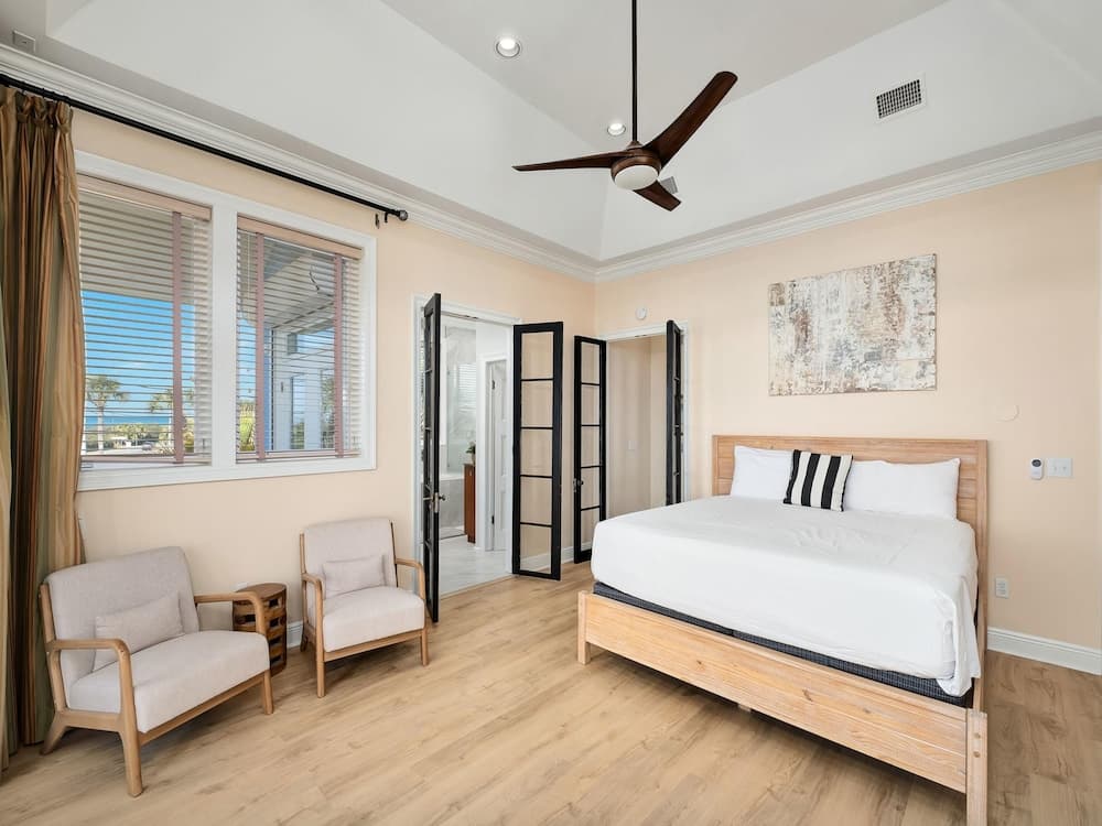 Front Beach Paradise - Image 40