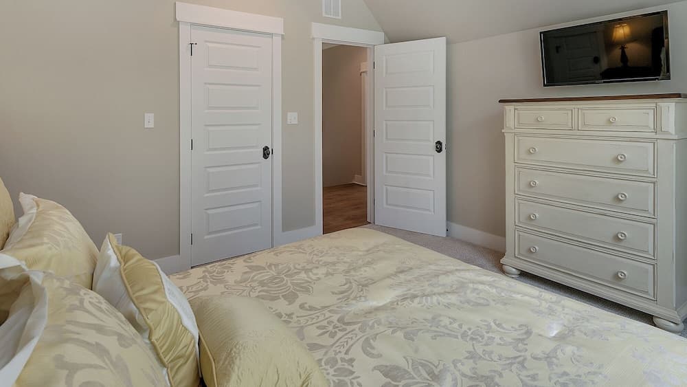 Blue Seravue - Image 17