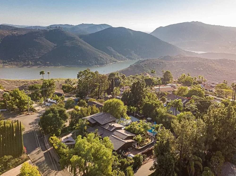 Escondido Echo - Image 3