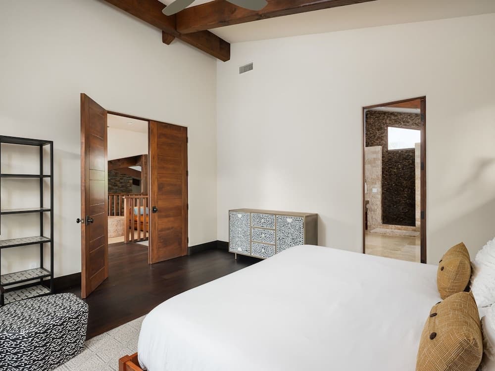 Escondido Echo - Image 40