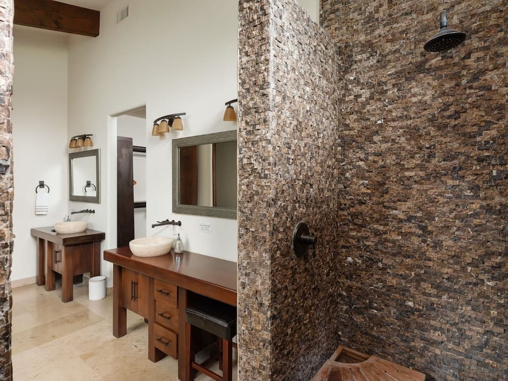 Escondido Echo - Image 47