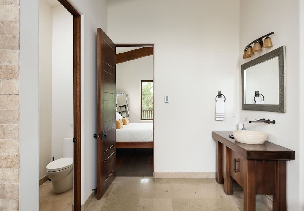 Escondido Echo - Image 48