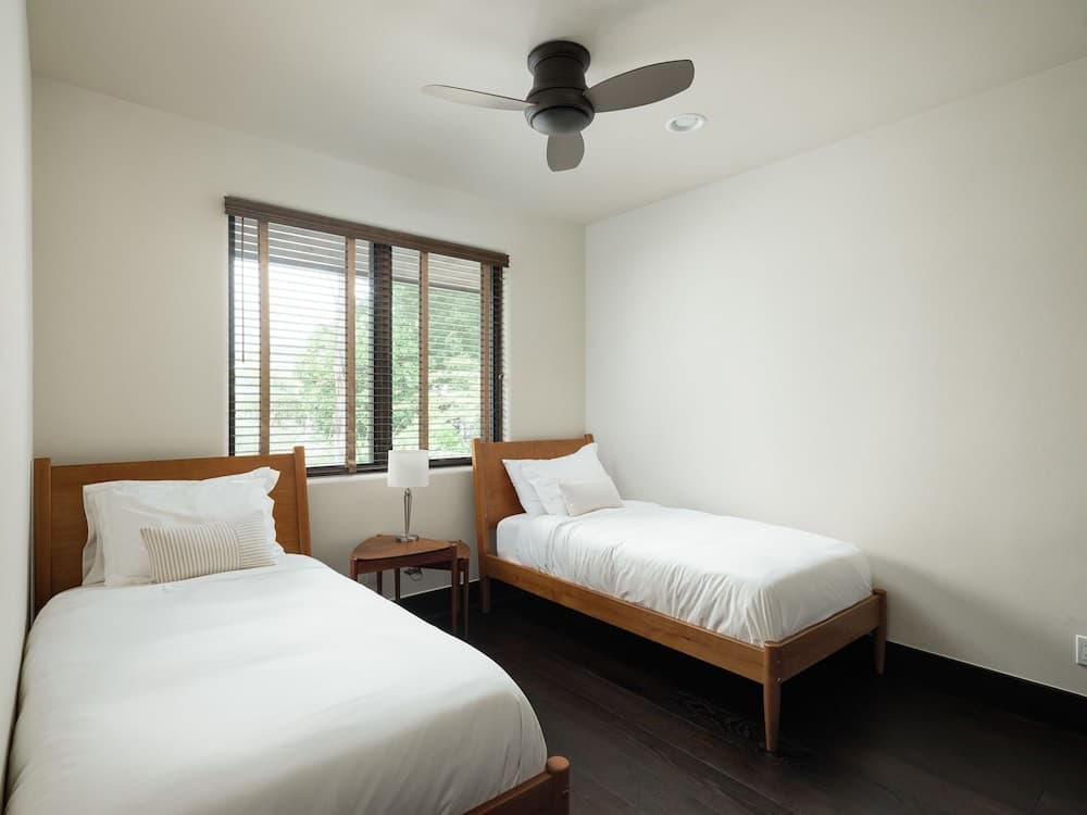 Escondido Echo - Image 54