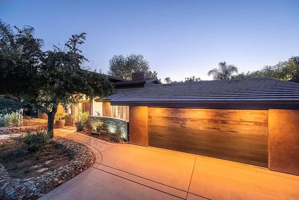 Escondido Echo - Image 66