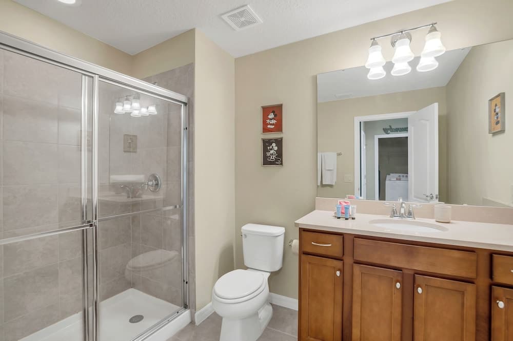 Zurich Villa - Image 32