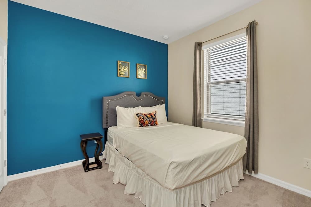 Zurich Villa - Image 36