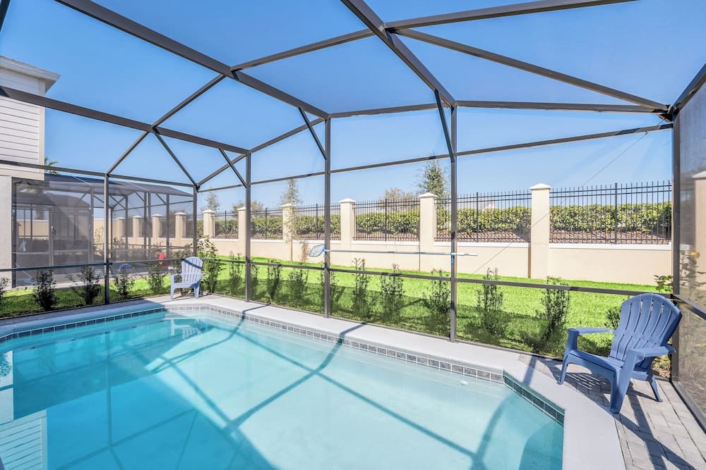 Zurich Villa - Image 2