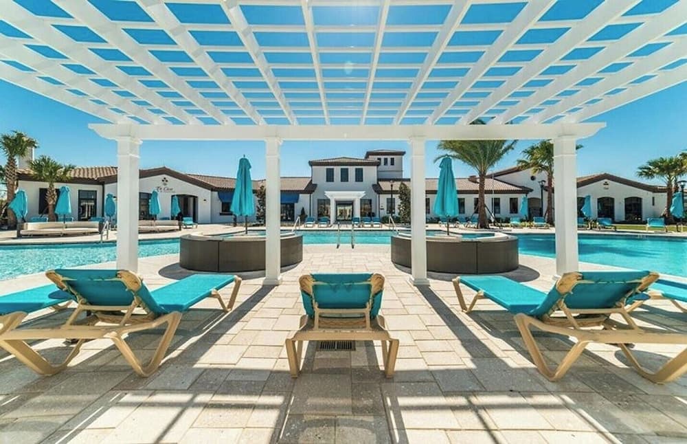 Zurich Villa - Image 49