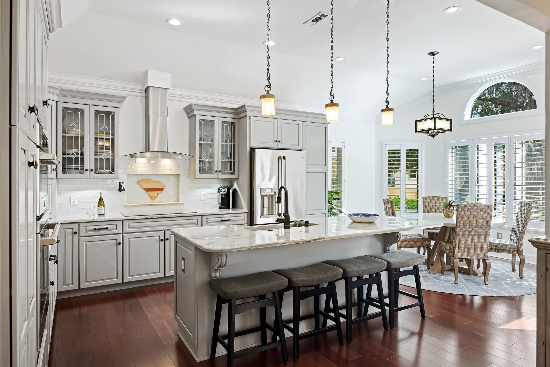 Pleasant Valley - Image 5