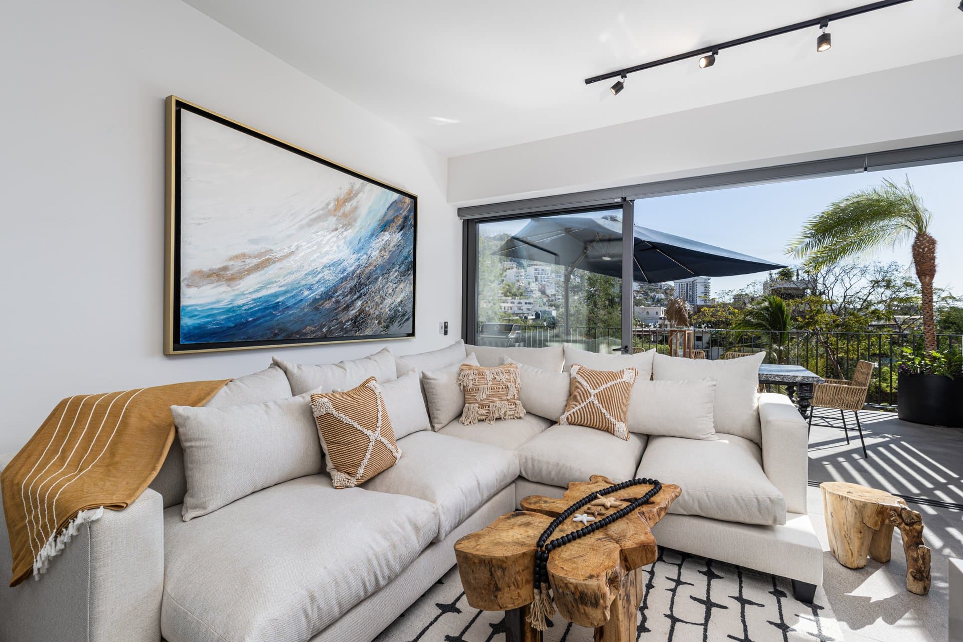 Sunset Siesta - Image 12