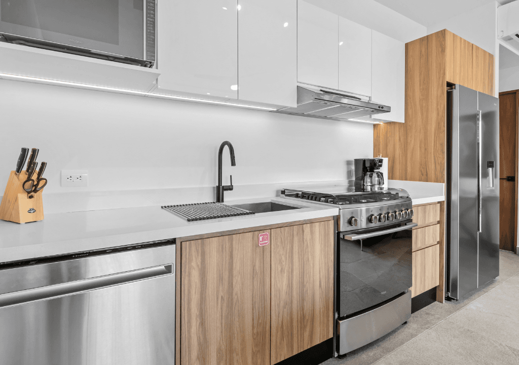 Tidepool Terrace - Image 6