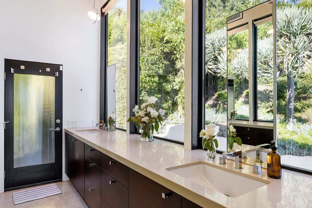 Kings Road - Image 20