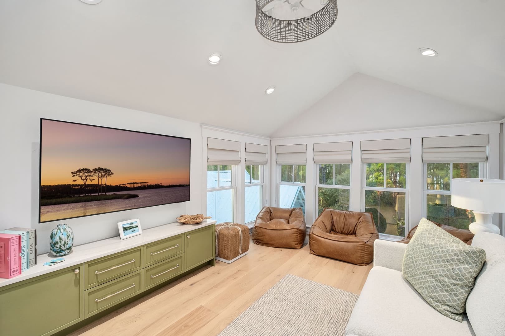 Blue Water Haven - Image 37