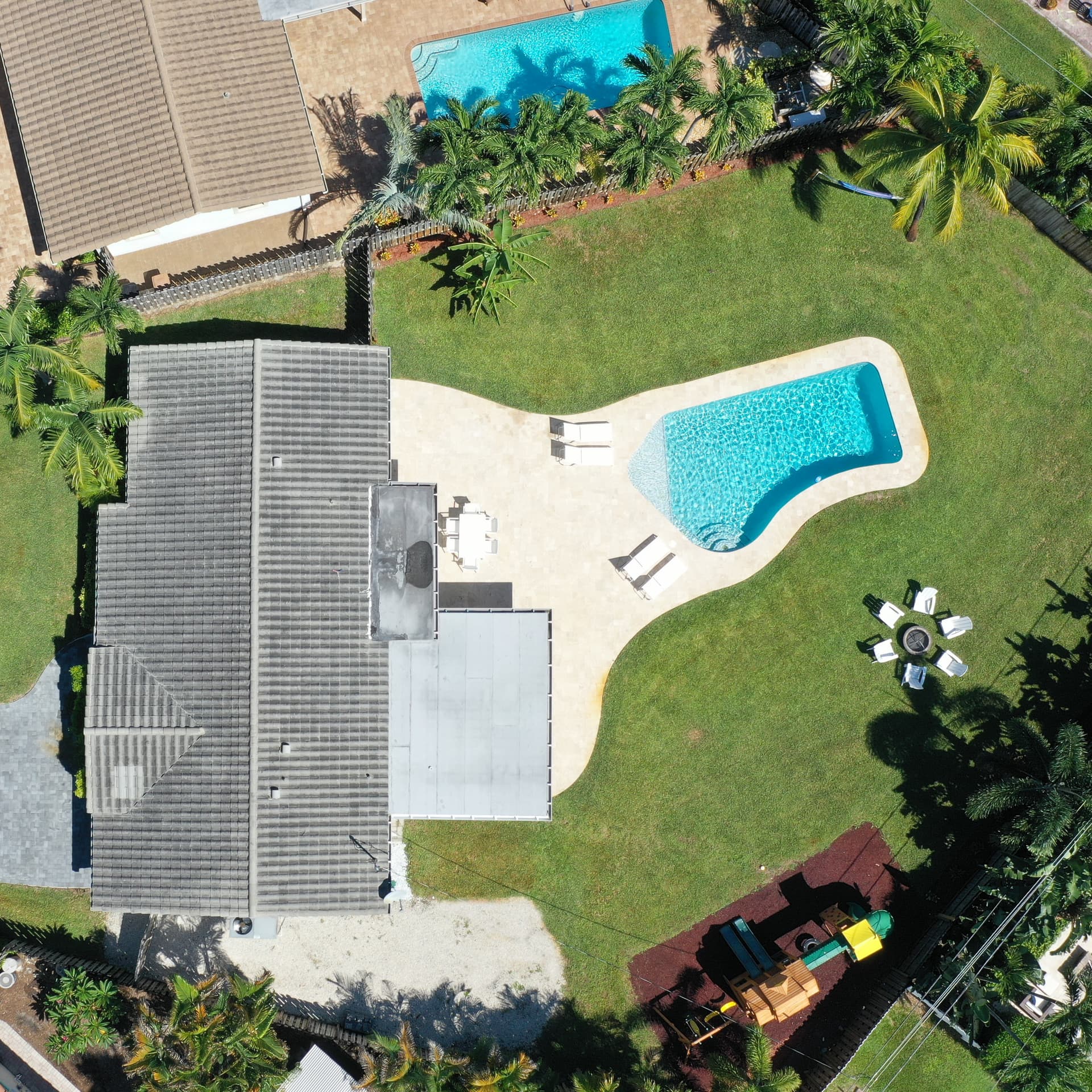 Light Beam House - Image 41