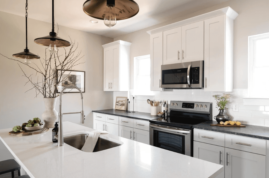 Rhett Residence - Image 11