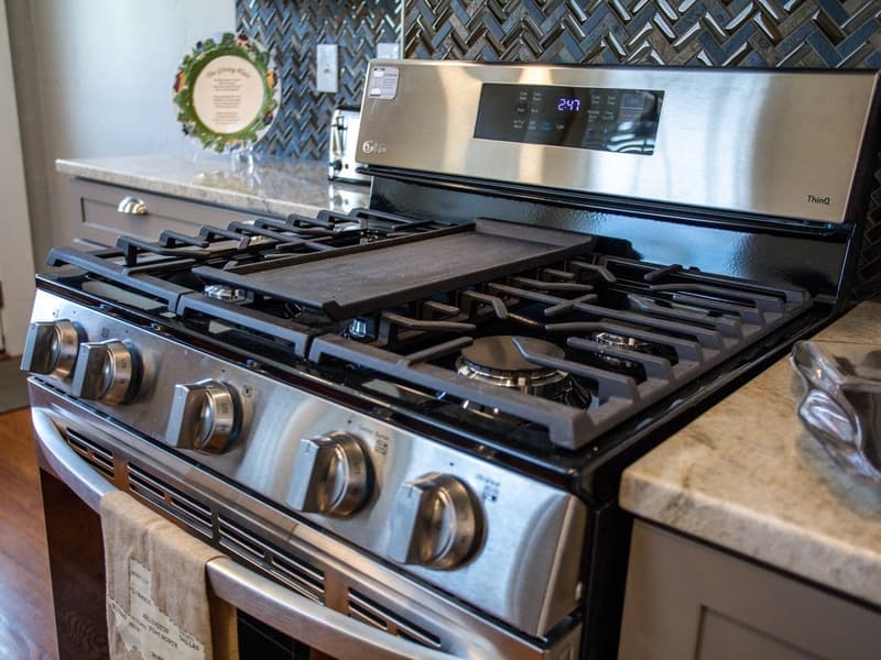 Cora Home #403 - Image 9