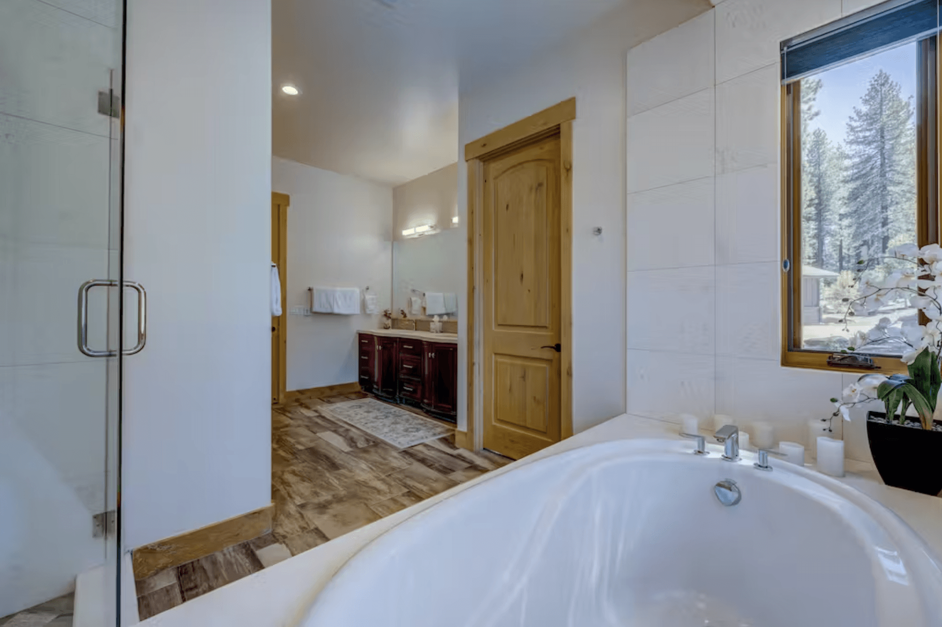 Sierra Vista House - Image 19