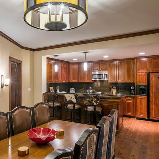 Evergreen Lodge at The Ritz-Carlton Club - Image 5