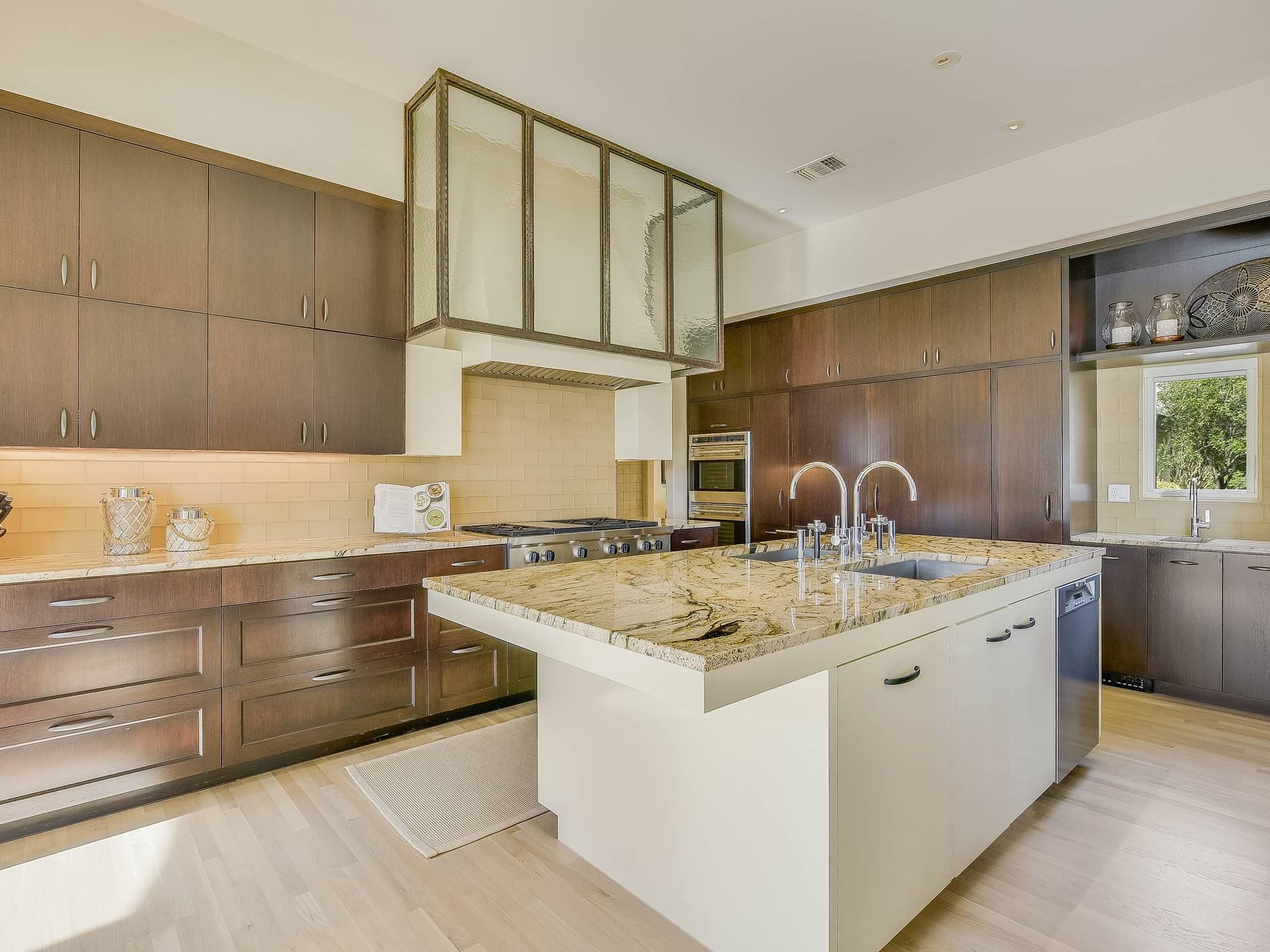 Lakeview on Lake Austin - Image 5