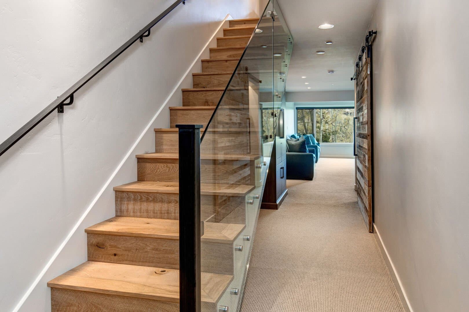 Little Belle Residence #5 - Image 29