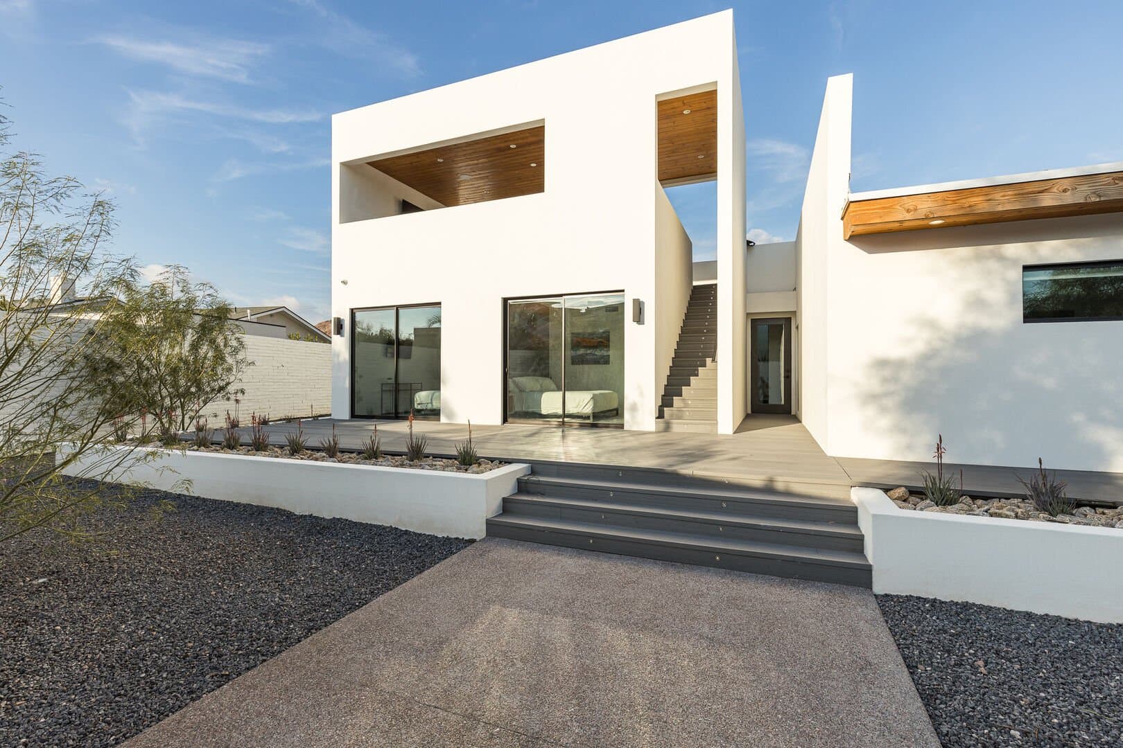 Camelback Manor - Image 50