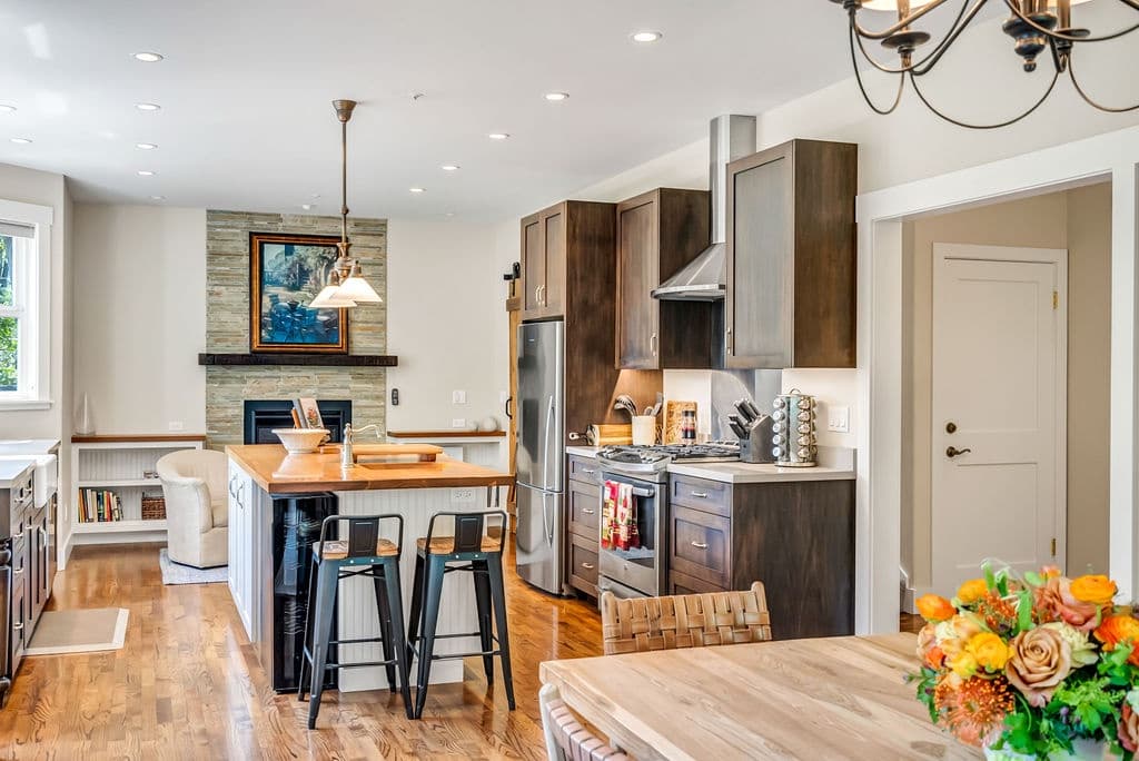 Creekside Cottage Home - Image 15