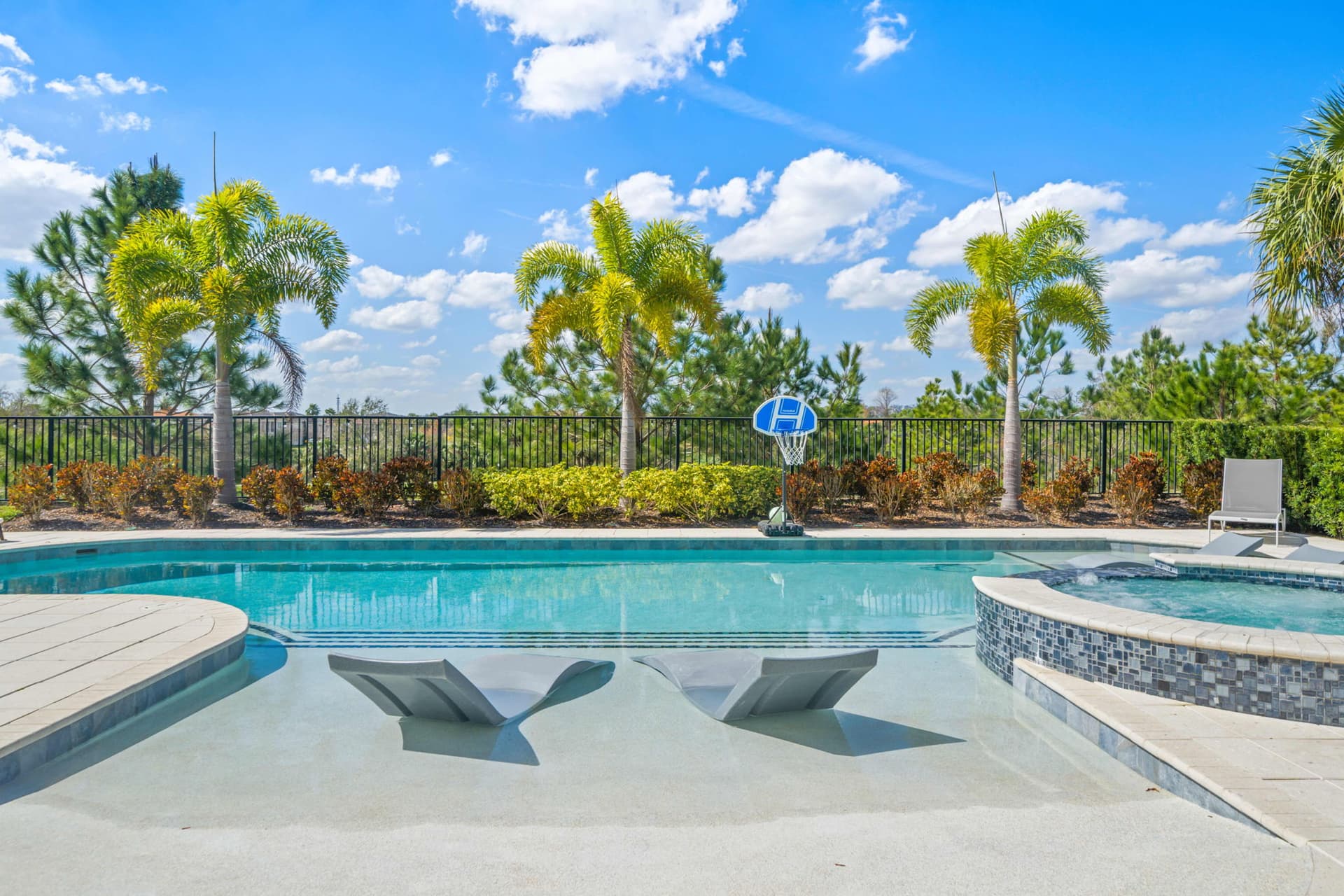 Enchantment at Bear's Den - Image 65