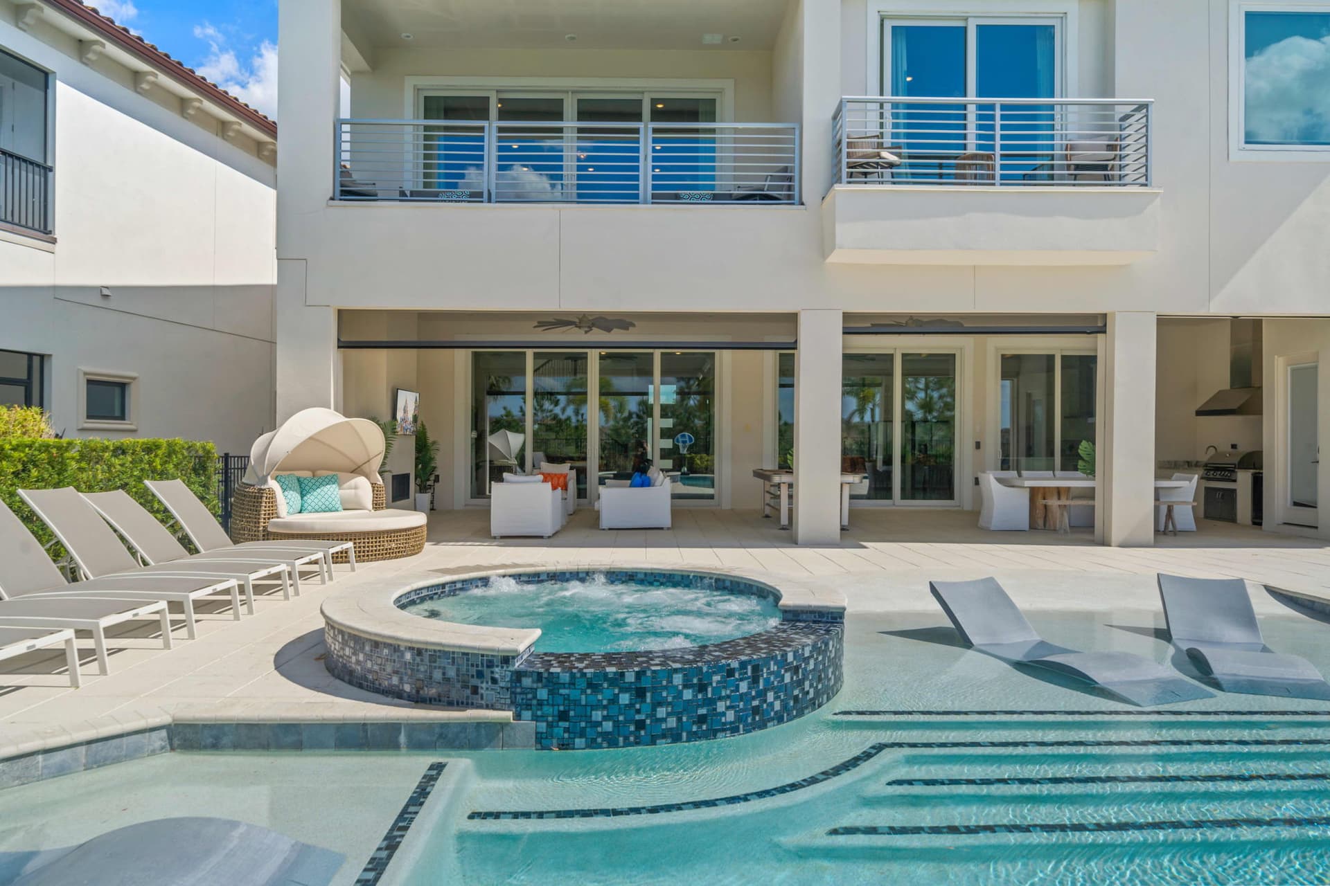 Enchantment at Bear's Den - Image 67