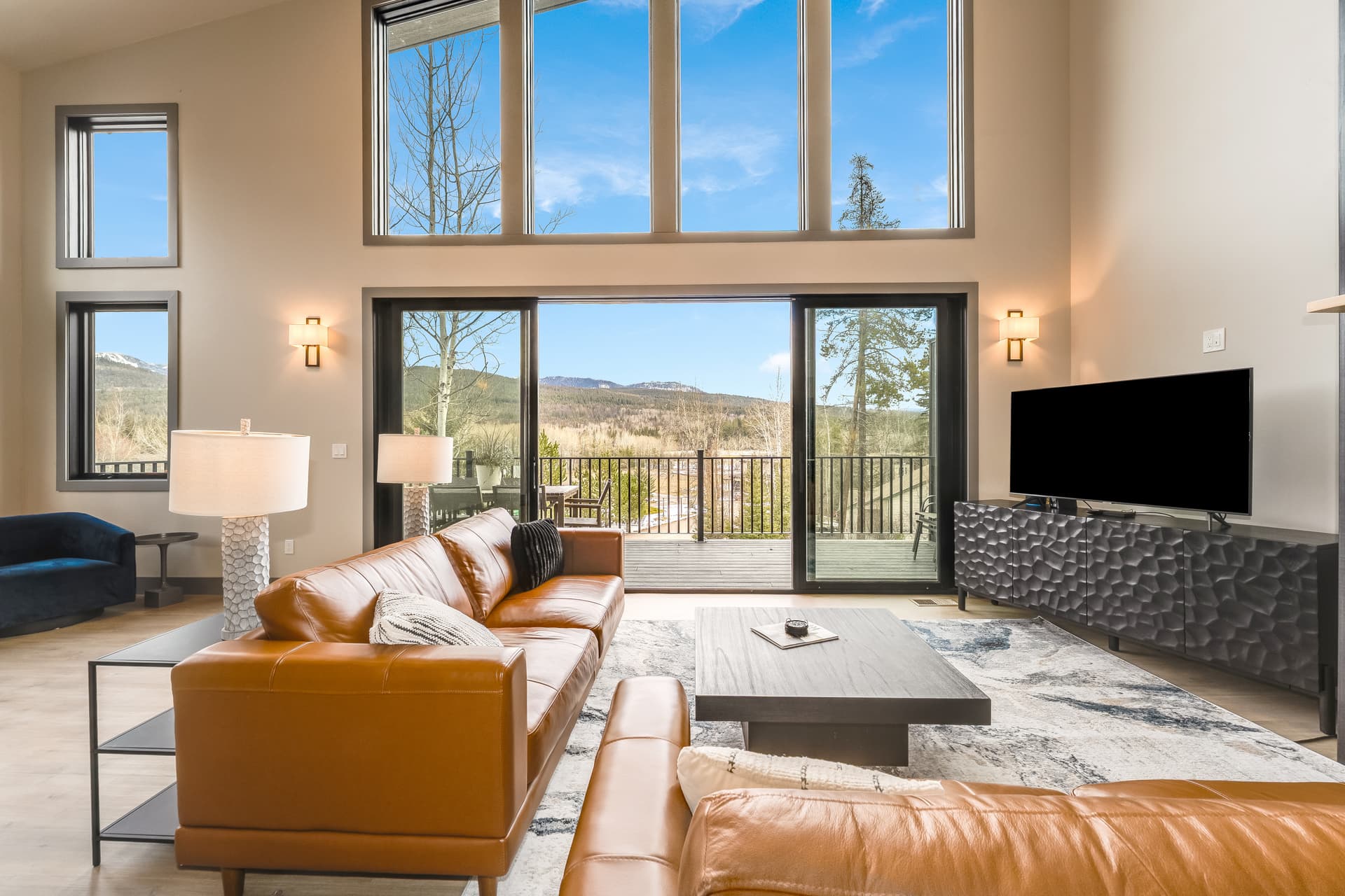 Glacier Crest Retreat - Image 1