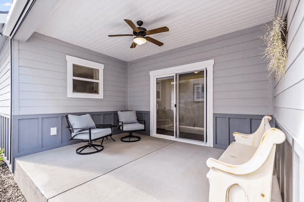 Classic Coeur d'Alene Estate - Image 22