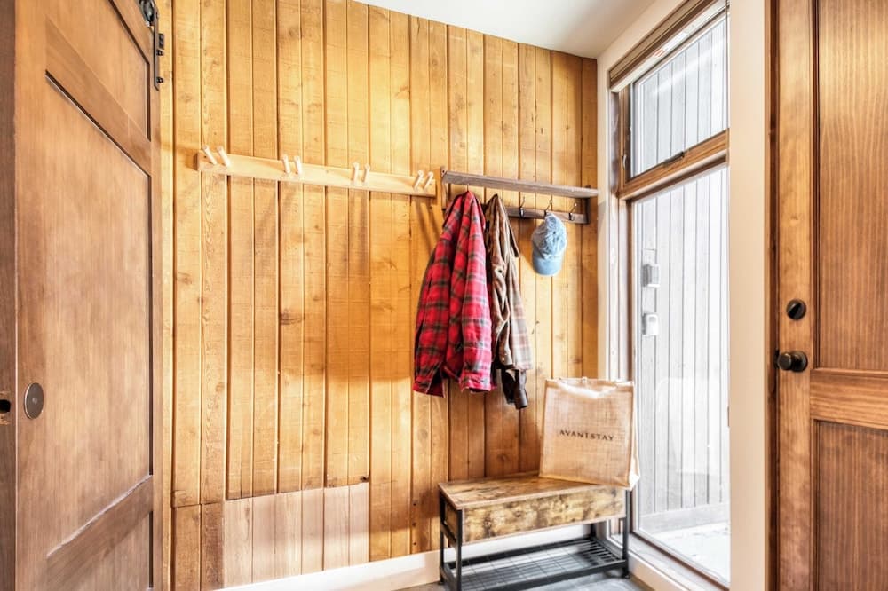 Quicksilver Town House - Image 19