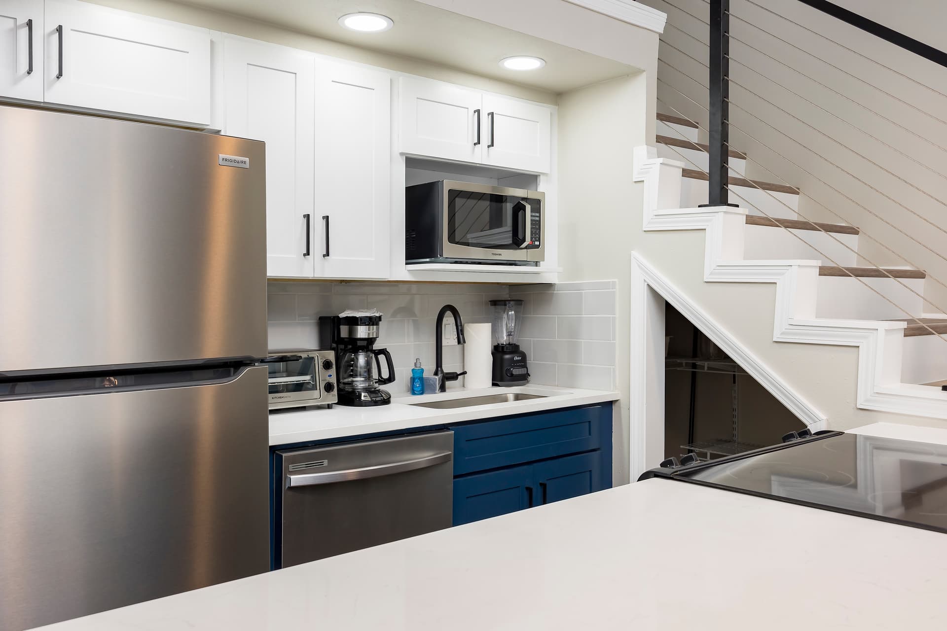 Quicksilver Residence - Image 2