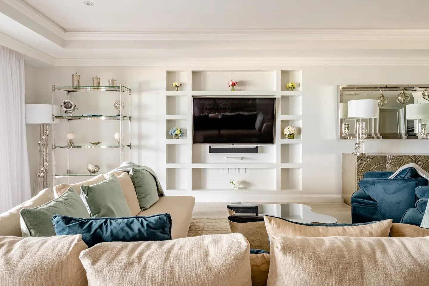 Ritz-Carlton Residence #107 - Image 3