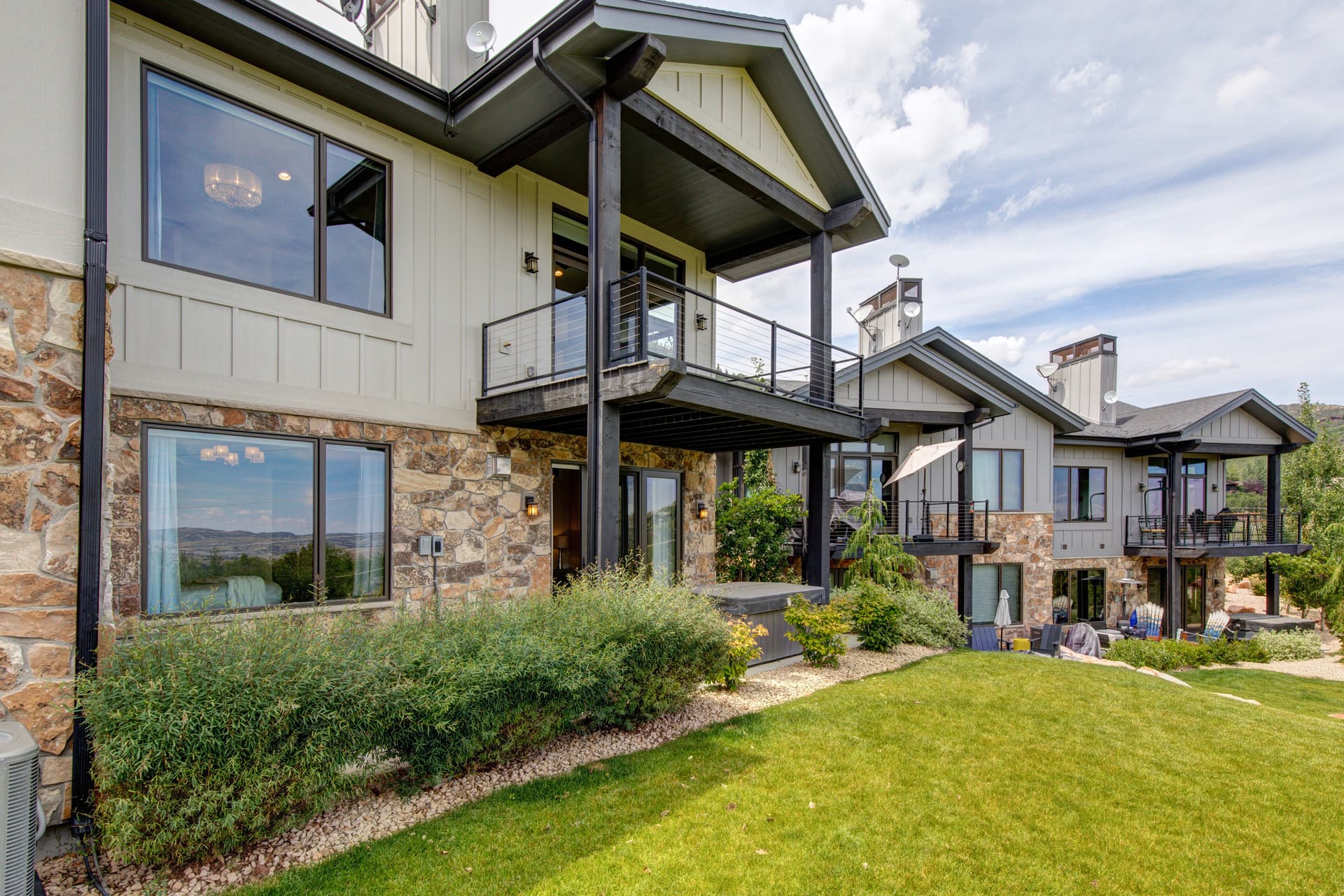 Frostwood Villa #16A - Image 1