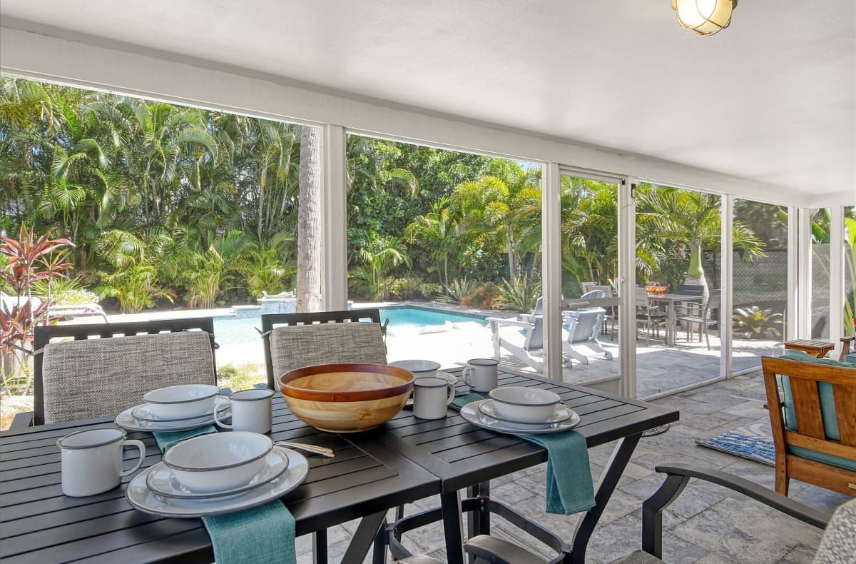 Mermaids Oasis - Image 35